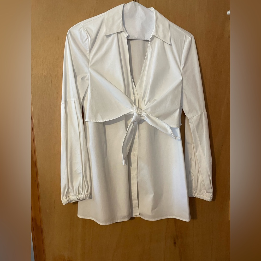 INC blouse, M, NWOT, tie in front